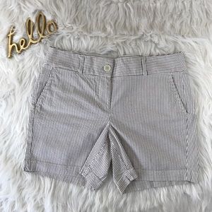Ann Taylor Loft Shorts SZ 4 Tan Striped